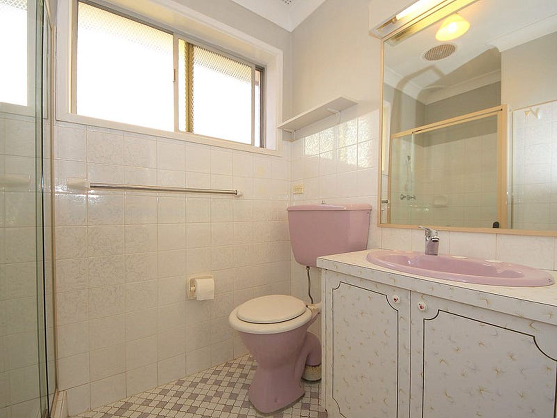 16 Grace Avenue, Georges Hall