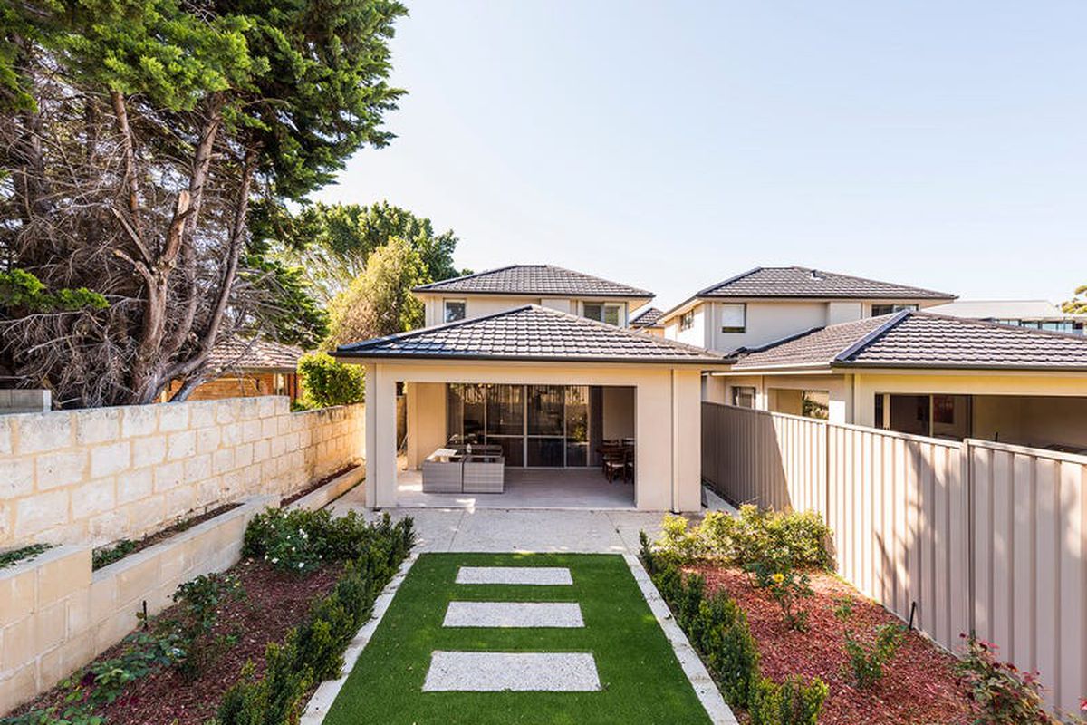 2A Genesta Crescent, Dalkeith