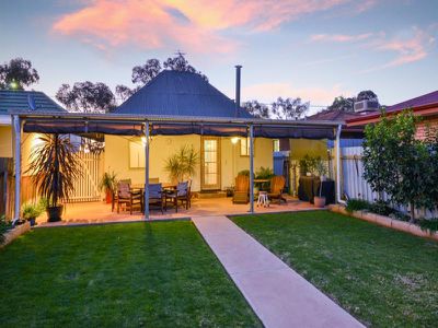 231 Collins Street, Piccadilly