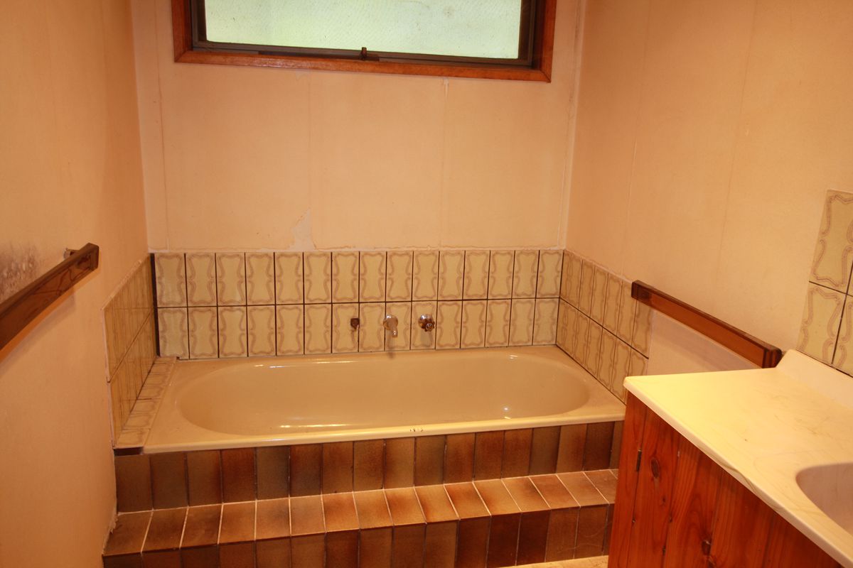 95 Deadhorse Lane, Mansfield