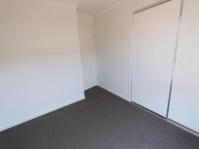 2 / 23 Peregrine Drive, Lowood