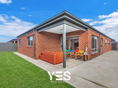 11 Nigella Street, Clyde