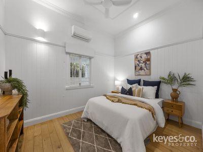 11 Kenilworth Avenue, Hyde Park
