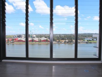 1007 / 36 Shoreline Drive, Rhodes