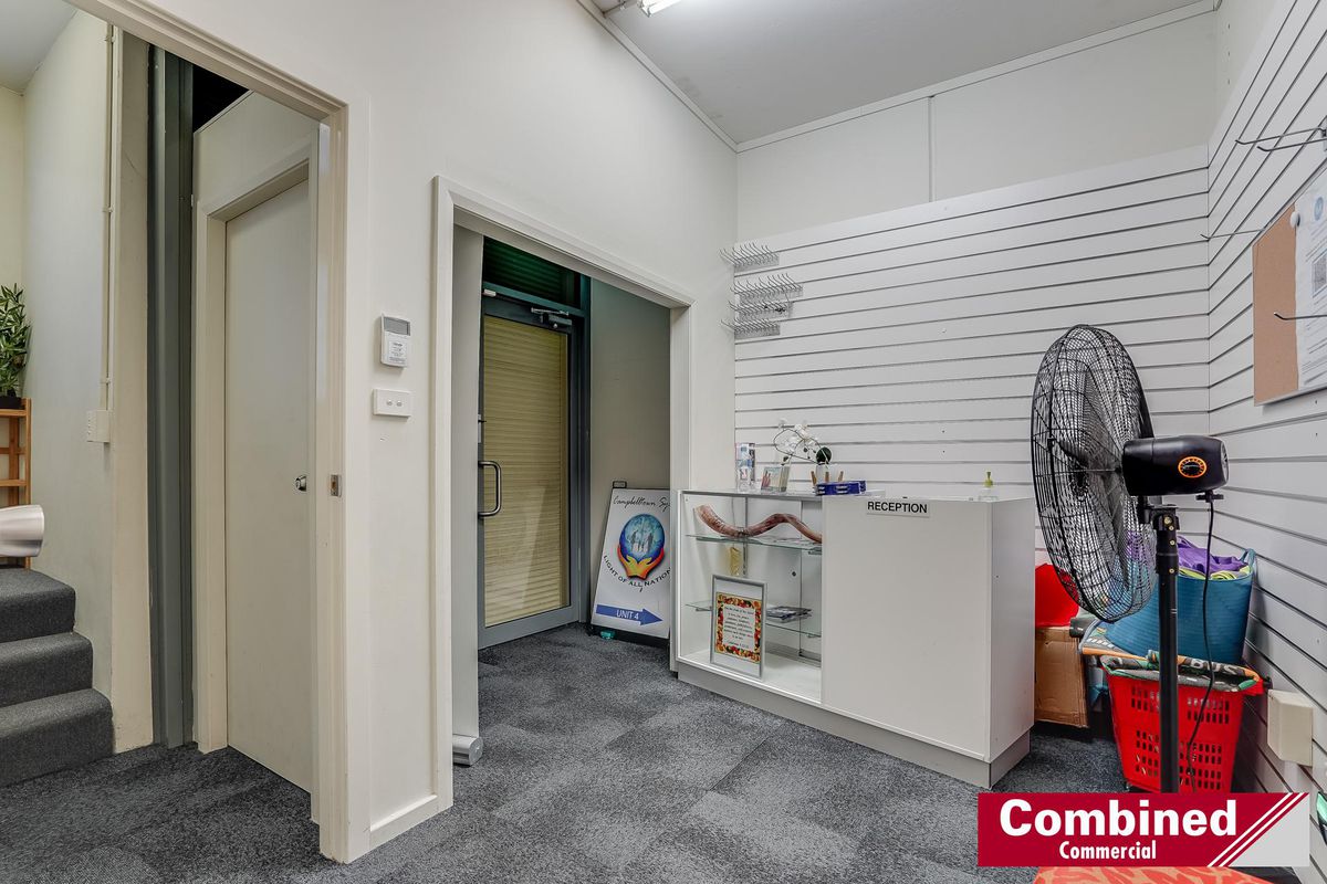 4 / 5 Wiltshire Street, Minto