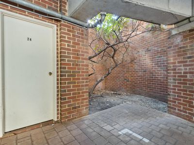 24 / 102 Goderich Street, East Perth