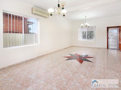 7 Chestnut Rd, Auburn