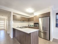 40 / 19 GUMTREE CRESCENT, Upper Coomera