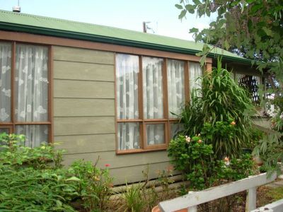 11 Hill Street, Donovans