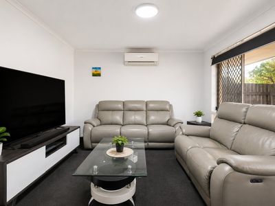 13 Green Pl, Durack