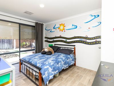 10 Glenallen Way, Ellenbrook
