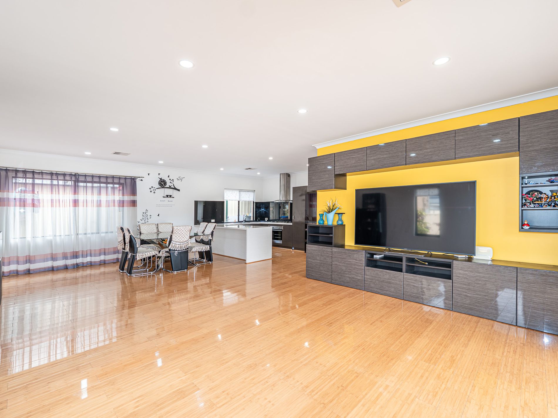 2 Jesmond Lane, Success