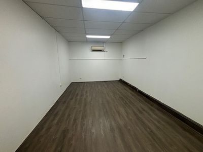 Suite 15 / 48-50  George St, Parramatta