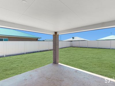 13 Mortlock Avenue, Dubbo
