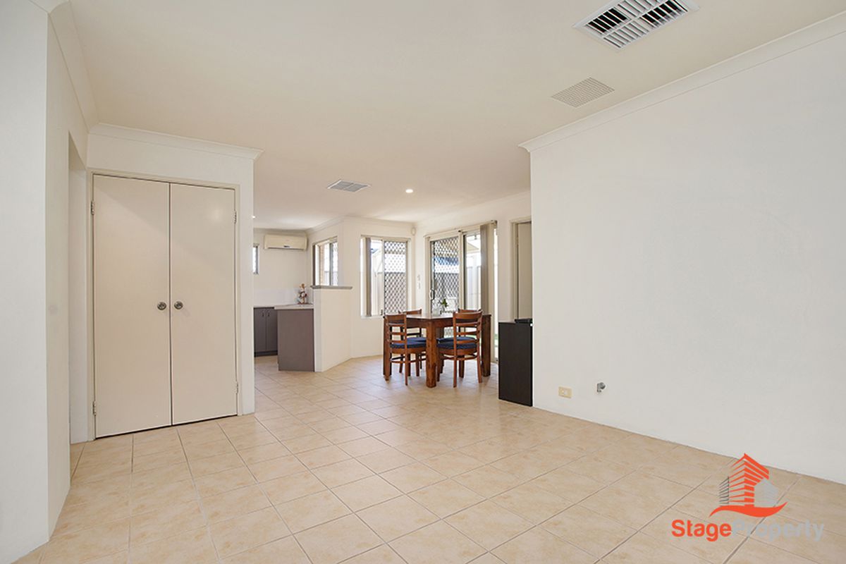 36B Lodesworth road, Westminster