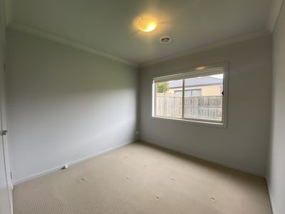 15 Rathdowne Drive, Mickleham