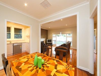 228 WALSH STREET, Albury