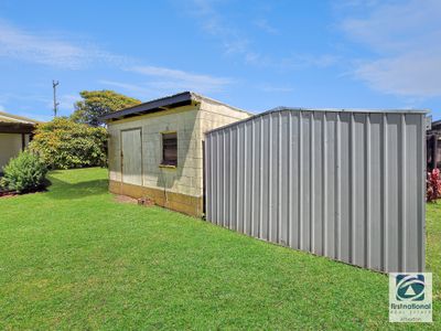 12 Walker Street, Kairi