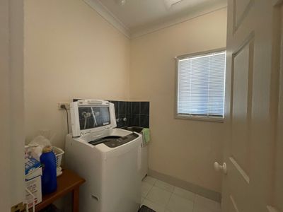 9 Rohan Way, Kawungan