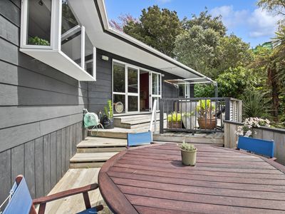 23 Renown Road, Raumati South