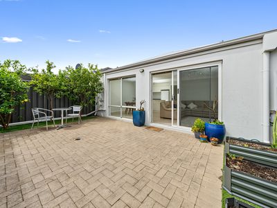 43 Sawooth Bend, Banksia Grove