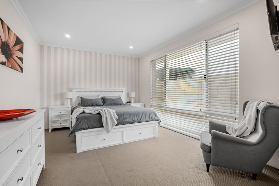39 BROULEE LANE, Secret Harbour