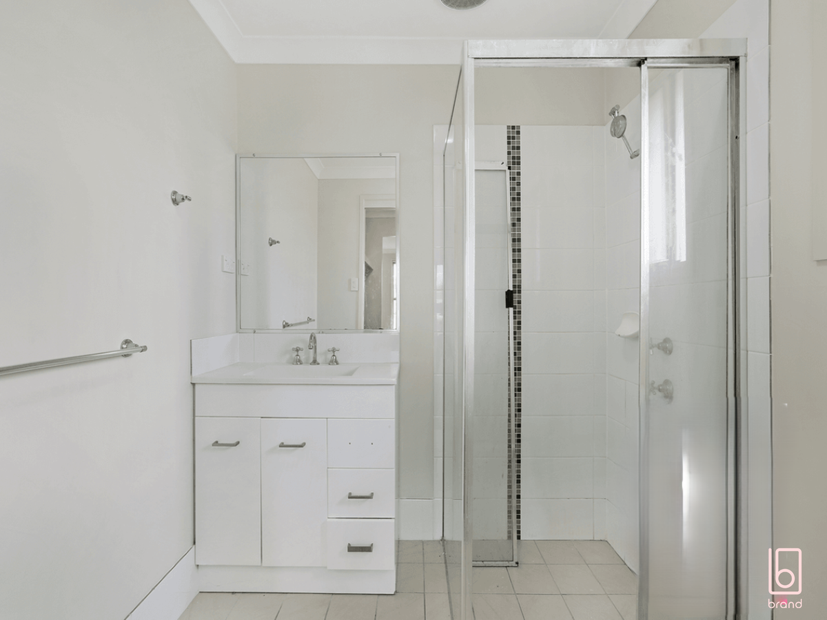 35 Fernhill Avenue, Hamlyn Terrace