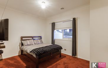 1 Chloe Court, Beaconsfield