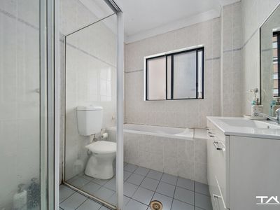 5 / 285 Merrylands Road, Merrylands