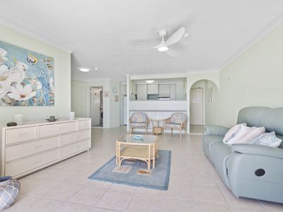 9B / 969 Gold Coast Highway, Palm Beach