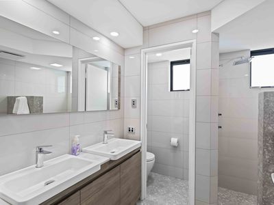 1 / 132 Royal Street, East Perth