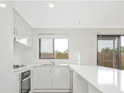 11 / 106 Groth Road, Boondall
