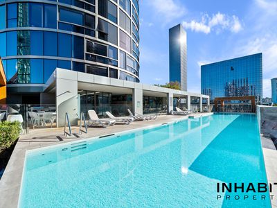 1709 / 11 Barrack Square, Perth
