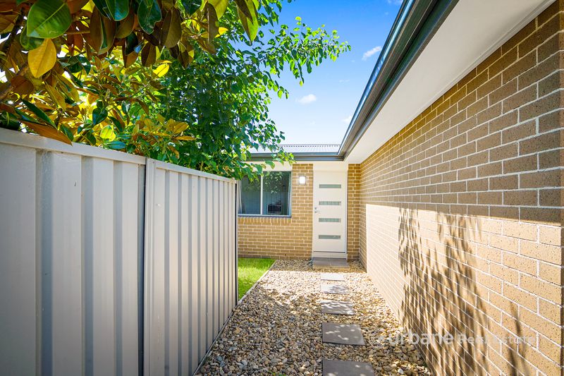 8 & 8A Fursorb Street, Marayong