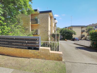 33 / 24-26 Meadow Crescent, Meadowbank