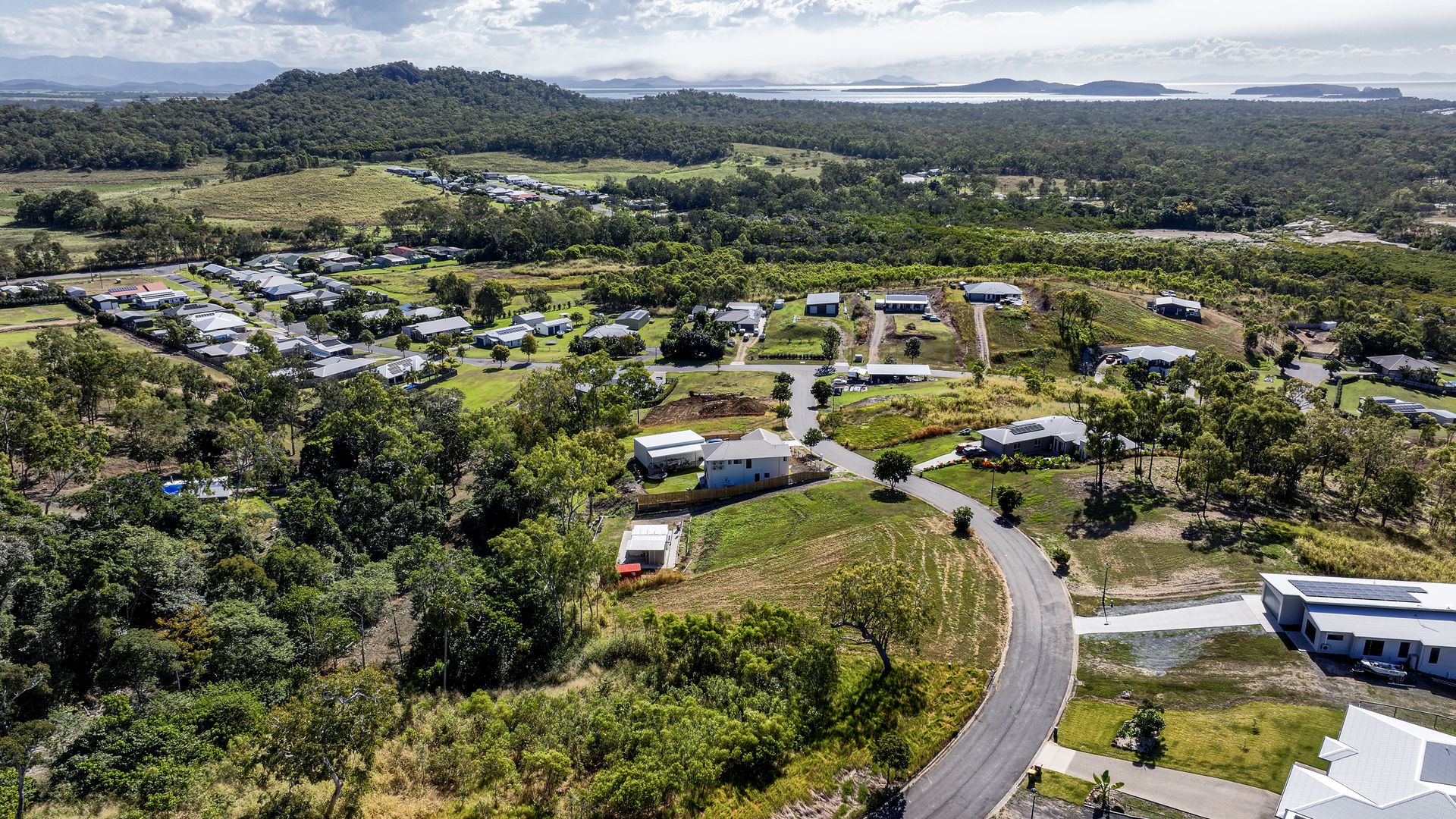 16-18 View Court, Seaforth