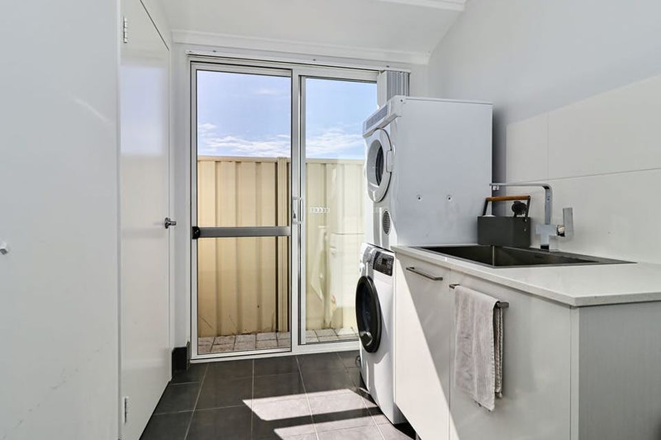 11 Winderie Road , Golden Bay