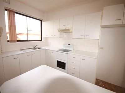 4 / 38 Flora Street, Roselands