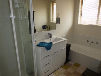 10 Coughlin Ct, Seymour