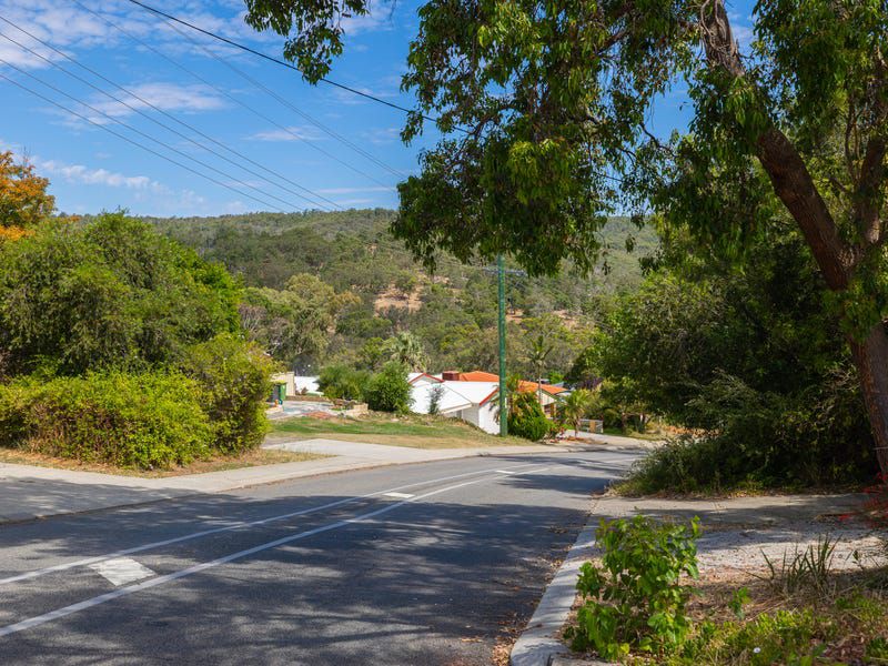 36 Carawatha Avenue, Mount Nasura