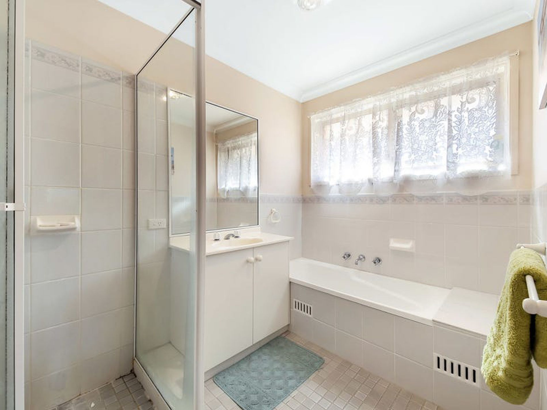 7 / 42 Bowden Street, Guildford