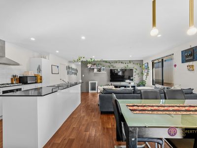 42 Firebrand Grove, Baldivis
