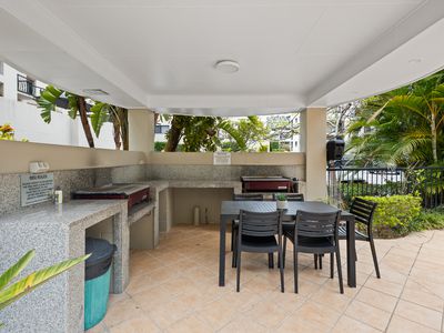 9 / 165 Main Street, Kangaroo Point