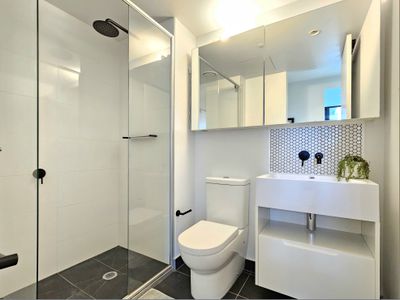 4904 / 442 Elizabeth Street, Melbourne