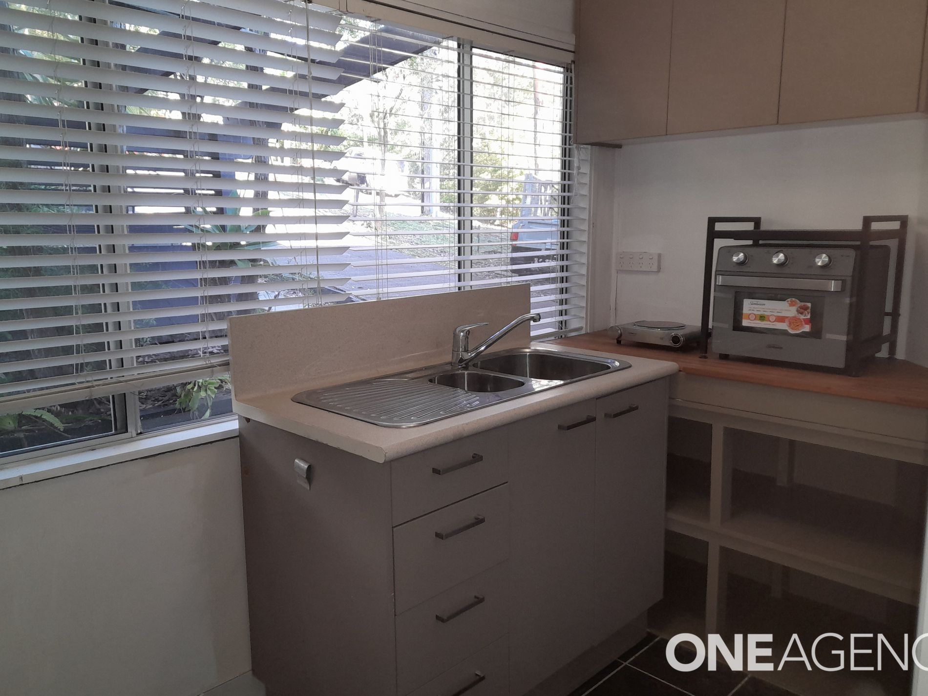 18A Edward Avenue, Kings Point