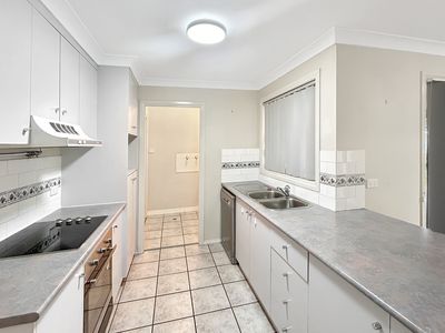 39 Cardiff Arms Avenue, Dubbo