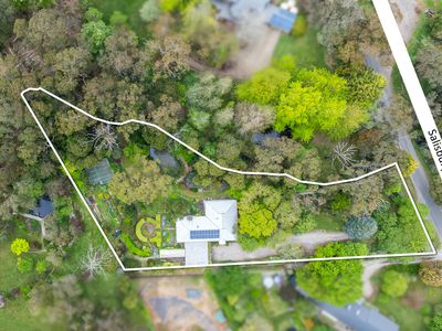 12 Salisbury Road, Mount Macedon