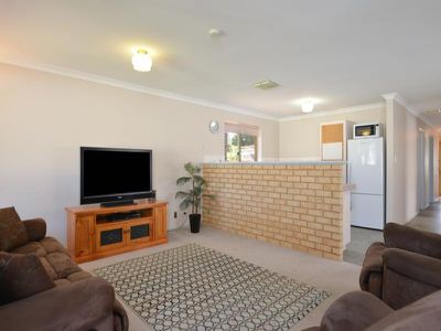 2 / 6E Victoria Street, Kalgoorlie