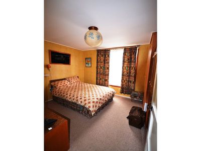 48 Valley Avenue , Mount Beauty