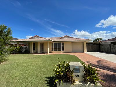58 Bowerbird Avenue, Eli Waters